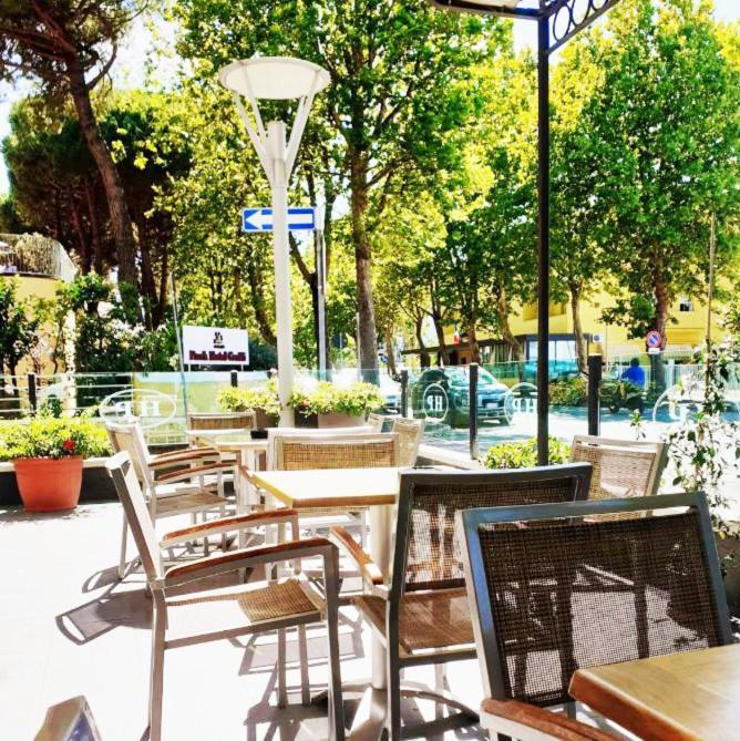 Hotel Prater Cesenatico Exterior photo